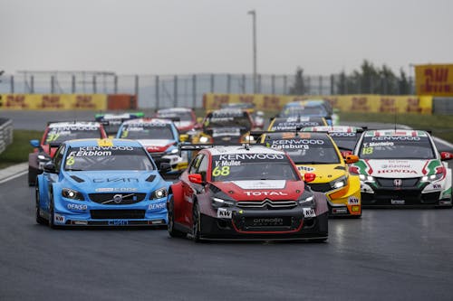 Björk and Ekblom fight difficult conditions to double top five finish