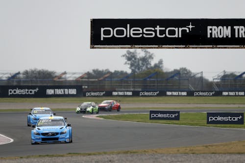 Hard-fought and important WTCC weekend in Argentina
