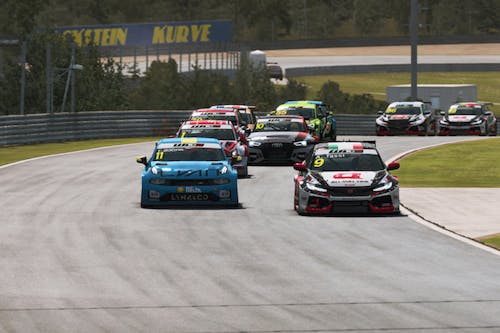 ​Yann Ehrlacher starts WTCR Esports season strongly at Salzburgring