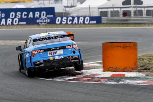 ​Flash report: Yann Ehrlacher climbs to finish eighth in Race 2 at Zandvoort