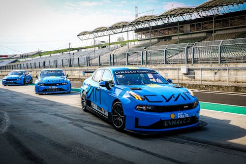 ​Lynk & Co Cyan Racing is back on track with WTCR in Hungary