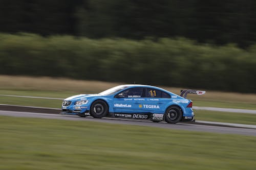 Robert Dahlgren fastest in Karlskoga to claim vital points