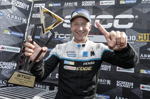 Robert Dahlgren closes STCC points gap after Karlskoga win