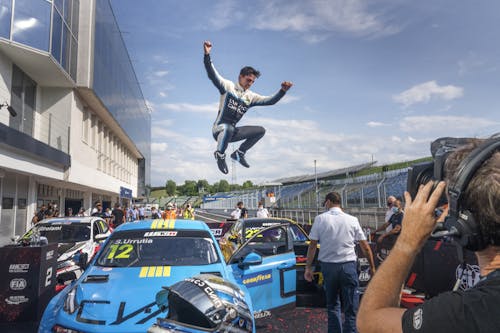 ​Lynk & Co Cyan Racing claims WTCR victory and points lead in Hungary