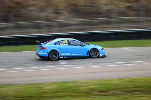 Polestar Cyan Racing completes successful WTCC shakedown