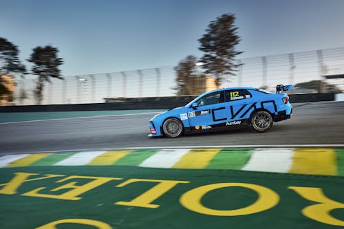 ​Santiago Urrutia claims pole in chaotic Brazilian qualifying