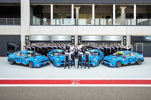 ​Cyan Racing and Yann Ehrlacher crowned World Champions with Lynk & Co