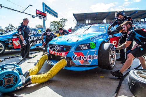 Sandown 500 starts endurance races of 2015 V8 Supercars