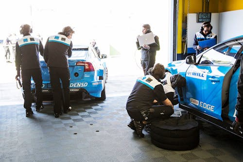 VIDEO: Getting ready for the FIA World Touring Car Championship